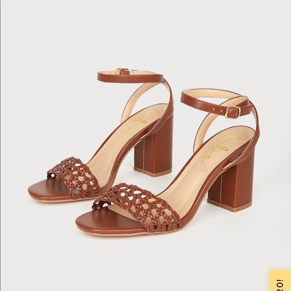 Lulu’s “Averie” Cognac Ankle Strap Heels! 🤎💛🧡